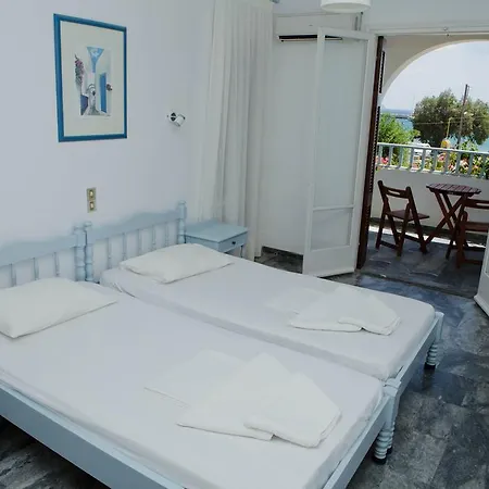 فندق Karanasos 2*