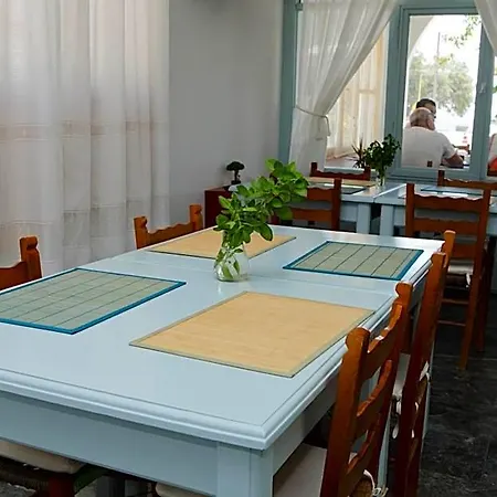 Karanasos