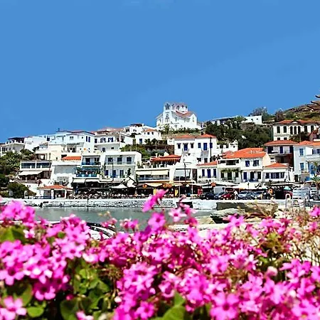 Karanasos Hotel