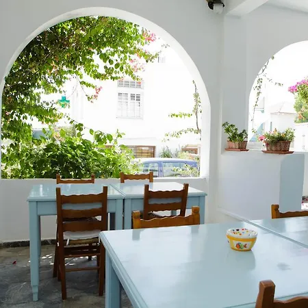 Karanasos Hotel Batsi (Andros)